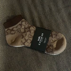 Women’s Coach Ankle Socks- Brown and White with logo